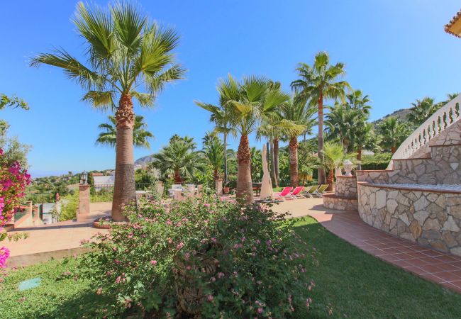 Villa en Alhaurin de la Torre - TESS Villa El Oasis  Villa en Alhaurin de la Torre - TESS Villa El Oasis