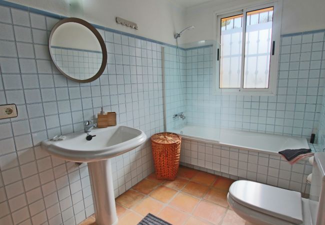 Villa en Alhaurin de la Torre - TESS Villa La Favorita  Villa en Alhaurin de la Torre - TESS Villa La Favorita