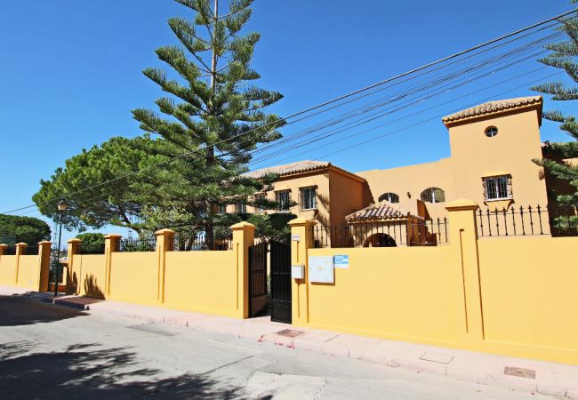 Villa en Alhaurin de la Torre - TESS Villa La Favorita  Villa en Alhaurin de la Torre - TESS Villa La Favorita