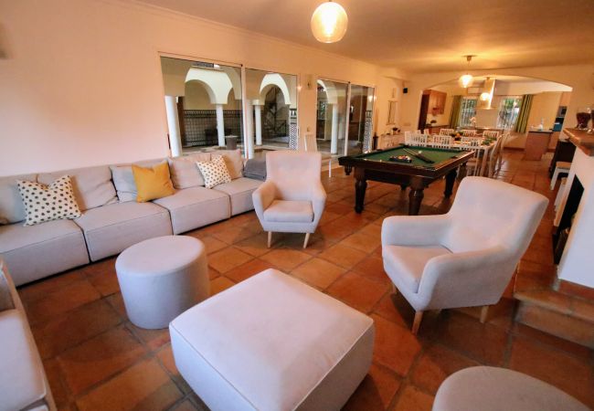 Villa en Alhaurin de la Torre - TESS Villa La Favorita  Villa en Alhaurin de la Torre - TESS Villa La Favorita