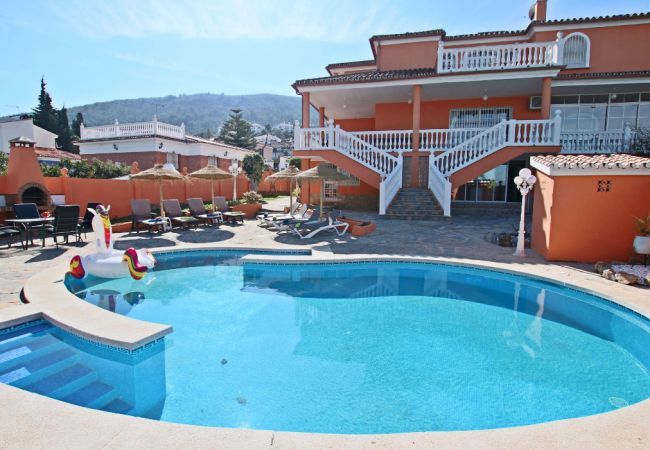 Villa en Alhaurin de la Torre - TESS Villa Paradise Villa en Alhaurin de la Torre - TESS Villa Paradise