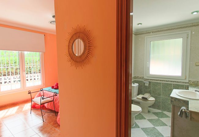 Villa en Alhaurin de la Torre - TESS Villa Smile  Villa en Alhaurin de la Torre - TESS Villa Smile