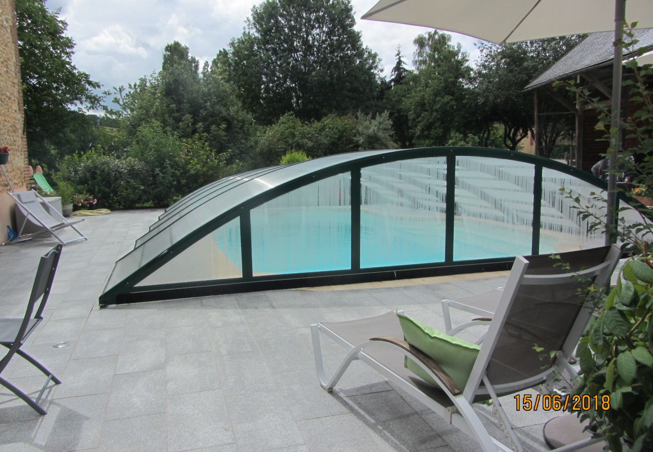 Apartamento en Auxerre - Corps de ferme avec piscine à 1h30 de Paris