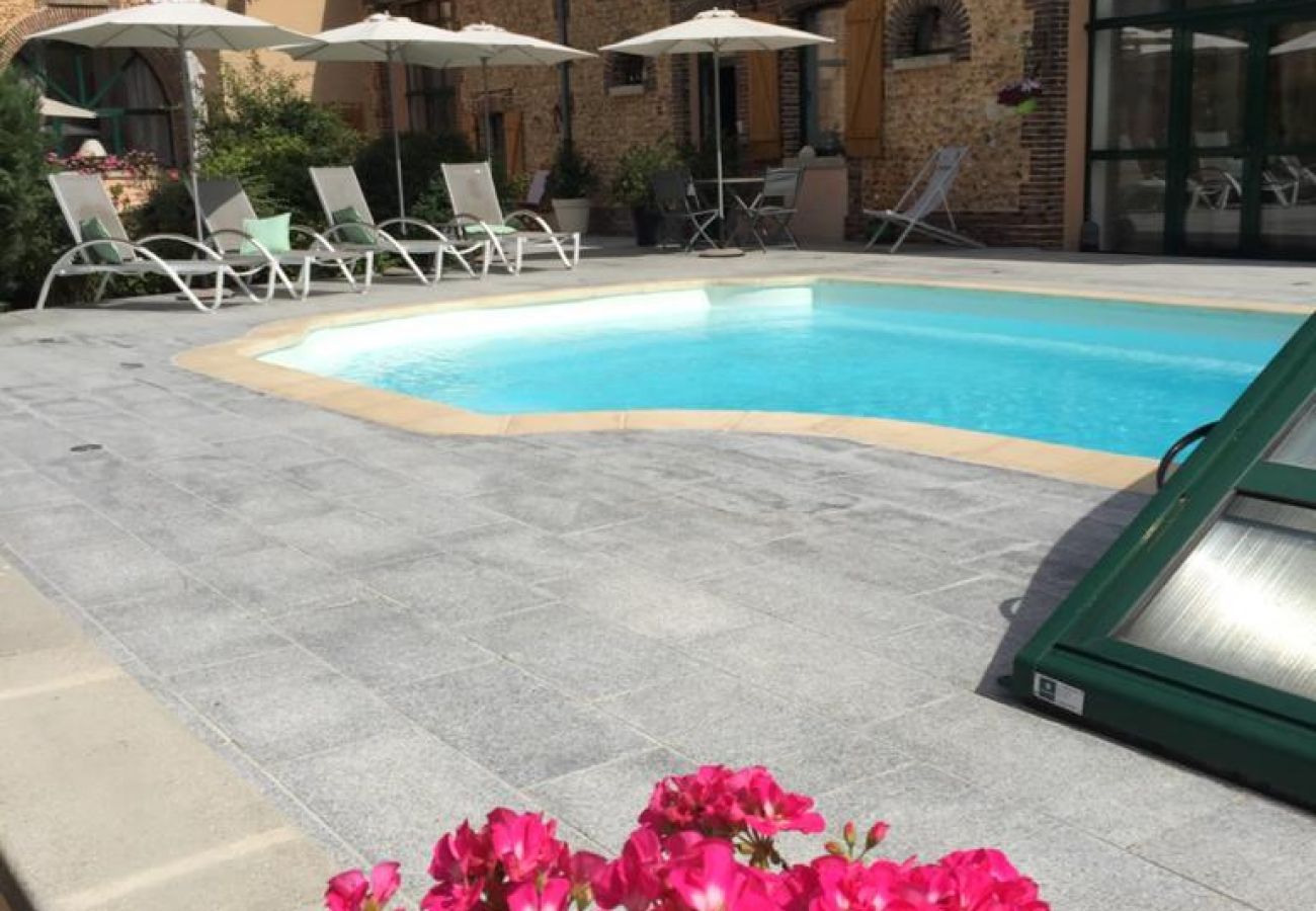 Apartamento en Auxerre - Corps de ferme avec piscine à 1h30 de Paris