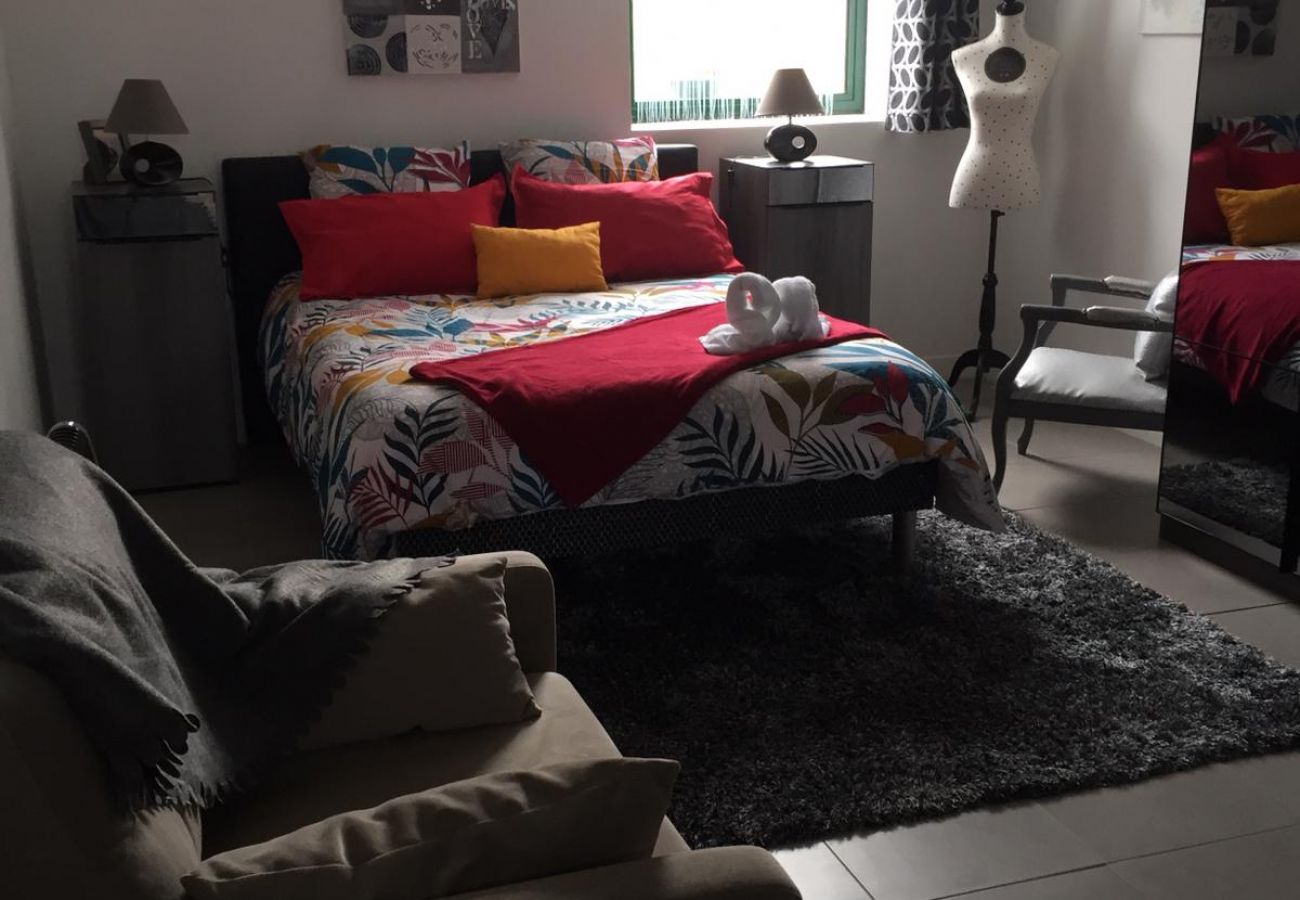 Apartamento en Auxerre - Corps de ferme avec piscine à 1h30 de Paris
