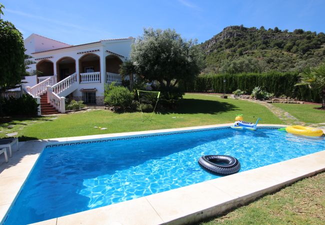 Pool - Villa Fleury