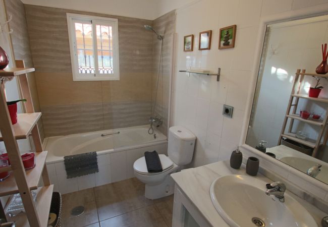 Villa en Alhaurin de la Torre - TESS Villa Fleury Villa en Alhaurin de la Torre - TESS Villa Fleury