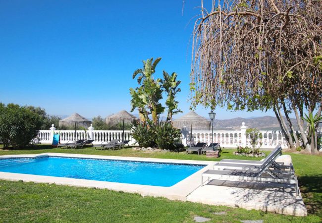Villa en Alhaurin de la Torre - TESS Villa Fleury Villa en Alhaurin de la Torre - TESS Villa Fleury