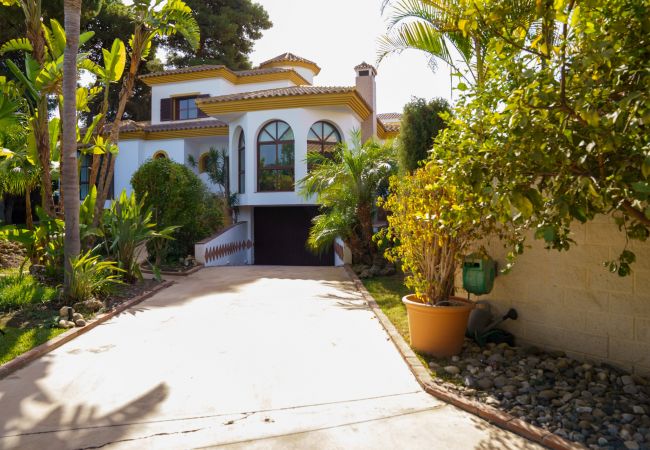 Villa en Alhaurin de la Torre - TESS Villa Rio Nilo Villa en Alhaurin de la Torre - TESS Villa Rio Nilo
