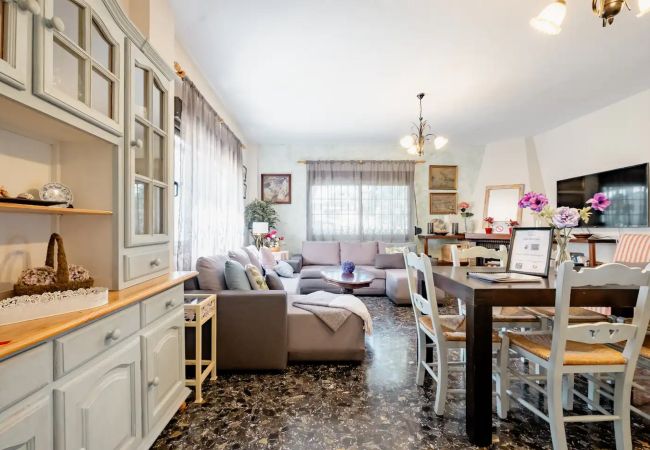 Villa en Alhaurin de la Torre - TESS Casa Provenza con estilo del sur de Francia Villa en Alhaurin de la Torre - TESS Casa Provenza con estilo del sur de Francia