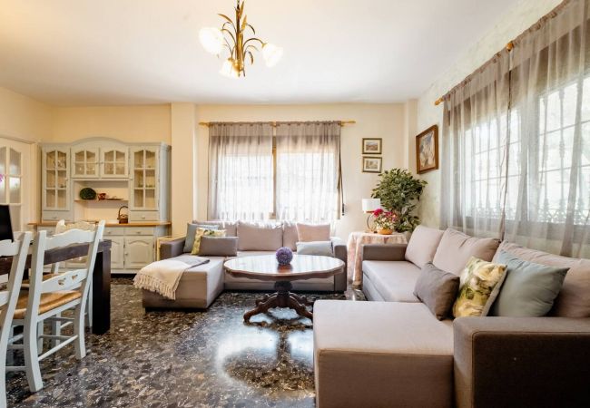 Villa en Alhaurin de la Torre - TESS Casa Provenza con estilo del sur de Francia Villa en Alhaurin de la Torre - TESS Casa Provenza con estilo del sur de Francia