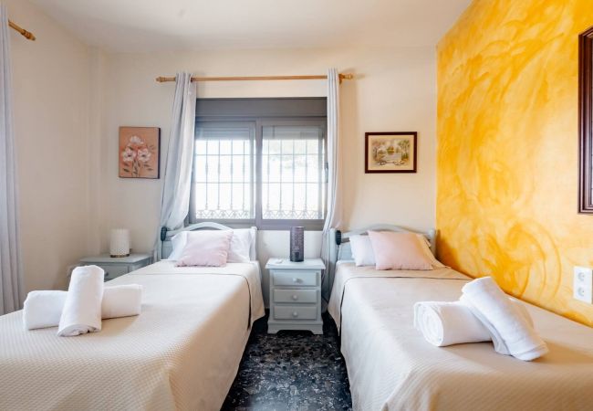 Villa en Alhaurin de la Torre - TESS Casa Provenza con estilo del sur de Francia Villa en Alhaurin de la Torre - TESS Casa Provenza con estilo del sur de Francia