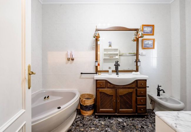 Villa en Alhaurin de la Torre - TESS Casa Provenza con estilo del sur de Francia Villa en Alhaurin de la Torre - TESS Casa Provenza con estilo del sur de Francia