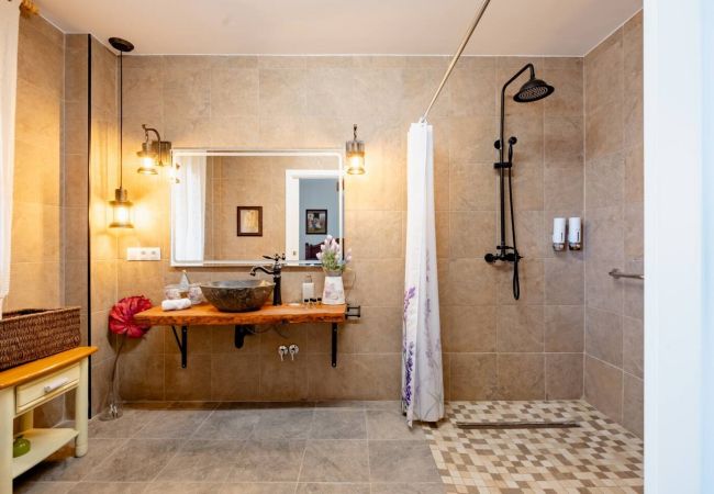 Villa en Alhaurin de la Torre - TESS Casa Provenza con estilo del sur de Francia Villa en Alhaurin de la Torre - TESS Casa Provenza con estilo del sur de Francia