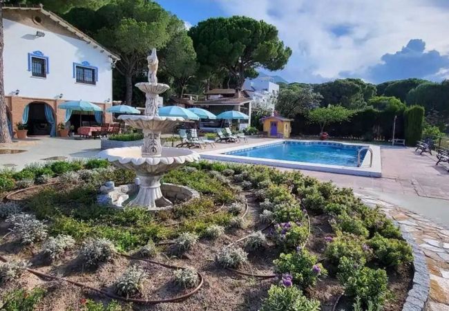 Villa en Alhaurin de la Torre - TESS Casa Provenza con estilo del sur de Francia Villa en Alhaurin de la Torre - TESS Casa Provenza con estilo del sur de Francia