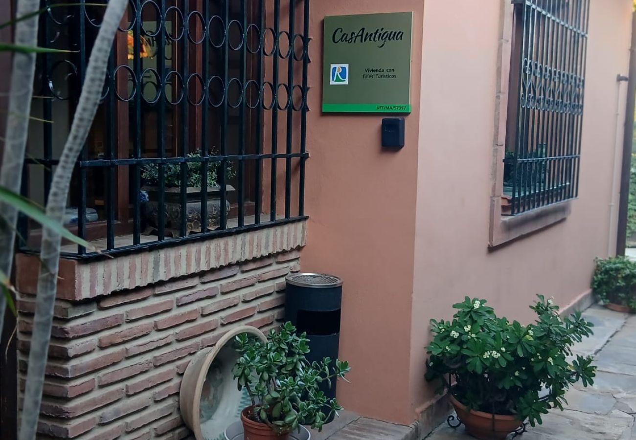 Villa en Málaga - TESS CasAntigua una casa con sabor a Guatemala
