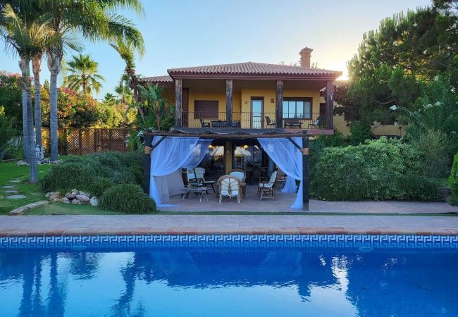 Villa en Alhaurin de la Torre - TESS CasAntillas con sabor a Las Antillas Villa en Alhaurin de la Torre - TESS CasAntillas con sabor a Las Antillas
