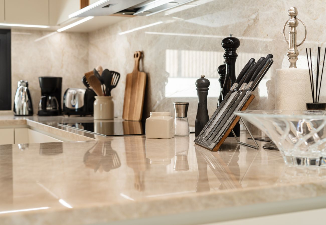 Villa in Marbella - Villa with swimming pool to&nbsp;2 km&nbsp;beach