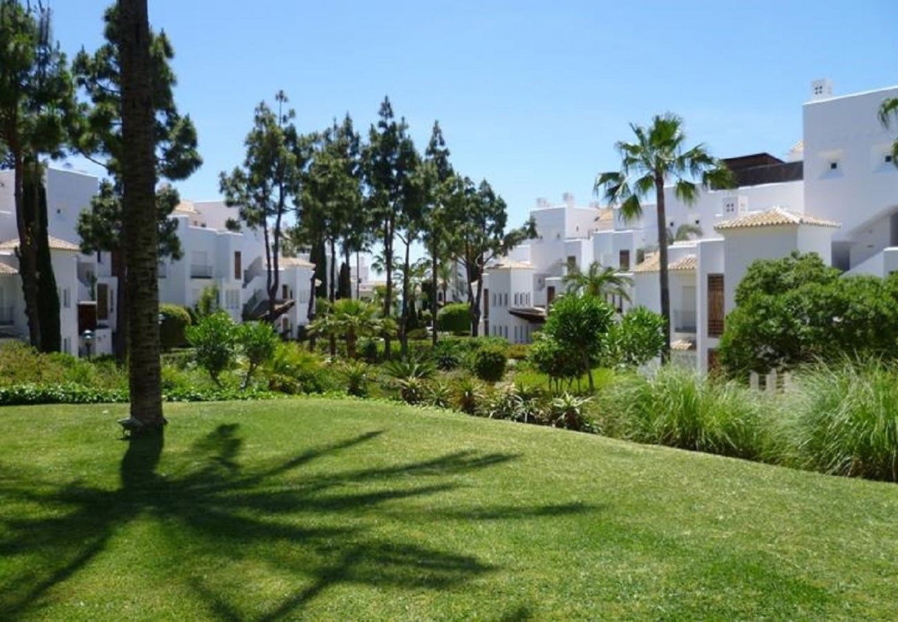 Apartment in Marbella - Apartment with swimming pool to 600 m beach