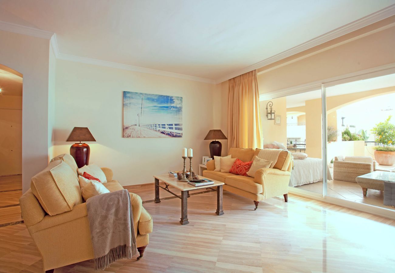Apartment in Marbella - Apartment of 2 bedrooms to 1 km beach