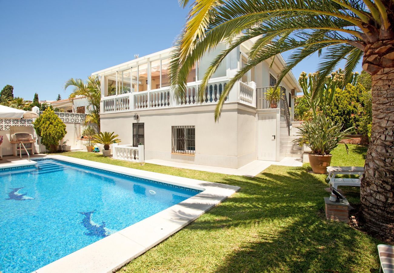 Villa in Marbella - Villa for 5 people to 300 m beach