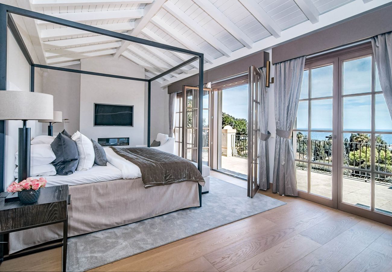 Villa in Marbella - Villa of 6 bedrooms to 1 km beach
