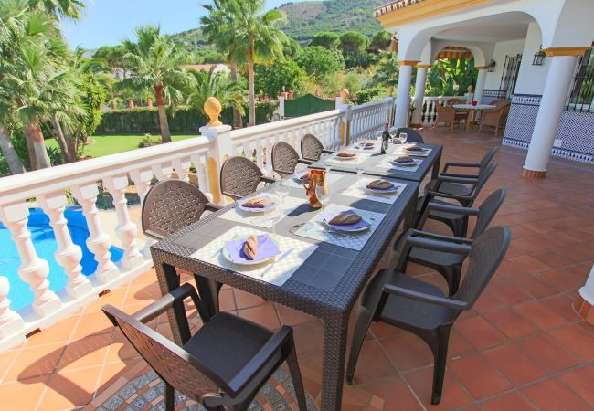 Villa in Alhaurin de la Torre - TESS Villa El Oasis  Villa in Alhaurin de la Torre - TESS Villa El Oasis