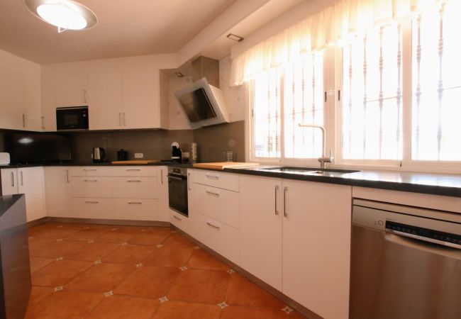 Villa in Alhaurin de la Torre - TESS Villa El Oasis  Villa in Alhaurin de la Torre - TESS Villa El Oasis