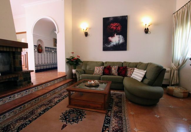 Villa in Alhaurin de la Torre - TESS Villa El Oasis  Villa in Alhaurin de la Torre - TESS Villa El Oasis