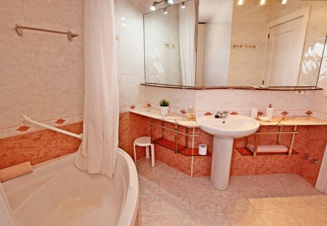 Villa in Alhaurin de la Torre - TESS Villa Arenas  Villa in Alhaurin de la Torre - TESS Villa Arenas