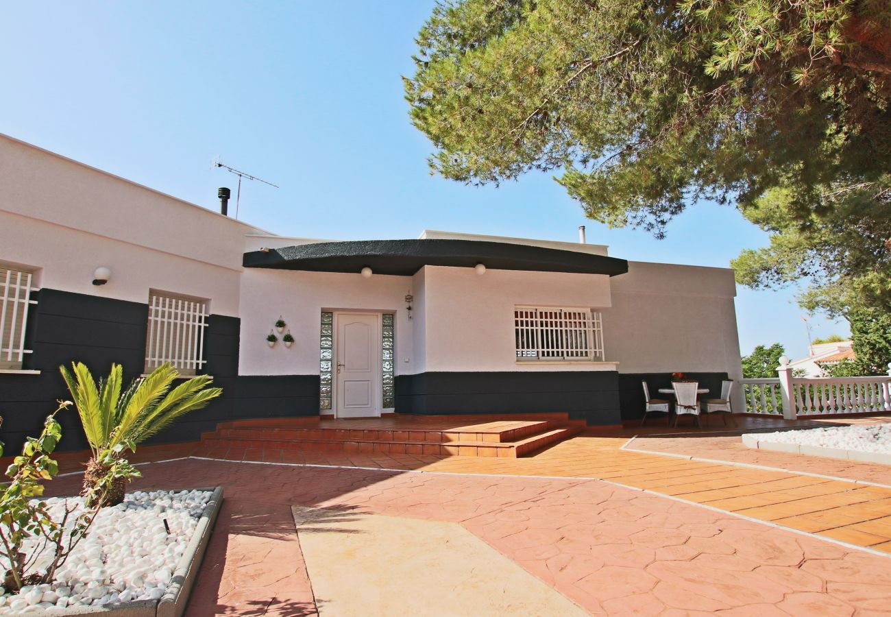 Villa in Alhaurin de la Torre - TESS Villa Arenas 