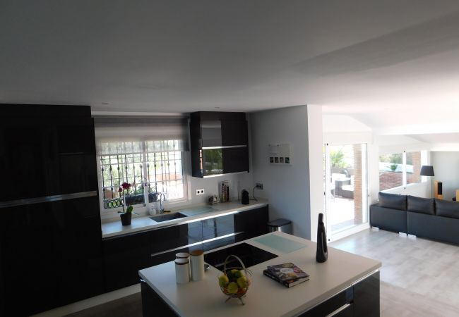 Villa in Alhaurin de la Torre - TESS Villa Fleury Villa in Alhaurin de la Torre - TESS Villa Fleury