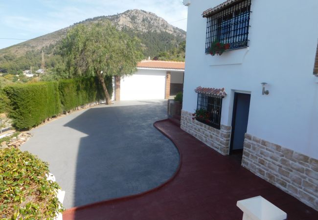 Villa in Alhaurin de la Torre - TESS Villa Fleury Villa in Alhaurin de la Torre - TESS Villa Fleury