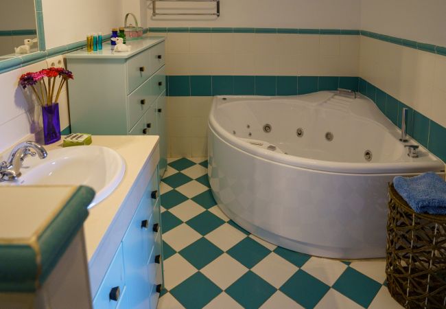 Villa in Alhaurin de la Torre - TESS Villa Rio Nilo Villa in Alhaurin de la Torre - TESS Villa Rio Nilo