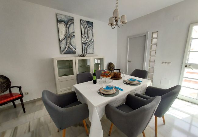 Terraced House in Torremolinos - TESS Playamar Beach Liszt Terraced House in Torremolinos - TESS Playamar Beach Liszt