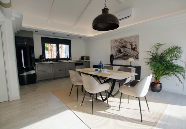 House in Alhaurin de la Torre - TESS Le Clos Fleury House in Alhaurin de la Torre - TESS Le Clos Fleury