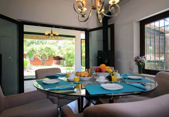 Villa in Alhaurin de la Torre - TESS Villa Los Monteros Villa in Alhaurin de la Torre - TESS Villa Los Monteros