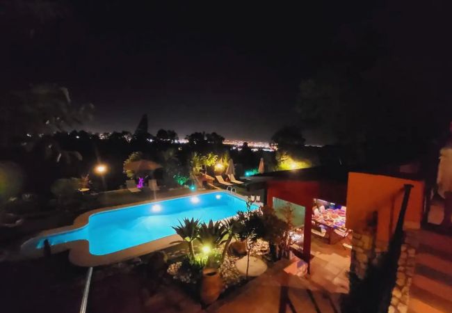 Villa in Málaga - TESS CasAntigua una casa con sabor a Guatemala Villa in Málaga - TESS CasAntigua una casa con sabor a Guatemala