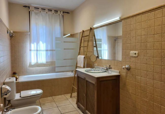 Villa in Alhaurin de la Torre - TESS CasAntillas con sabor a Las Antillas Villa in Alhaurin de la Torre - TESS CasAntillas con sabor a Las Antillas