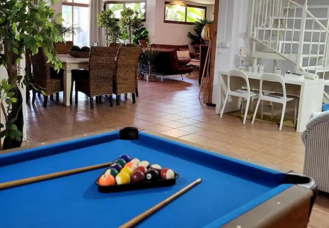 Villa in Alhaurin de la Torre - TESS CasAntillas con sabor a Las Antillas Villa in Alhaurin de la Torre - TESS CasAntillas con sabor a Las Antillas