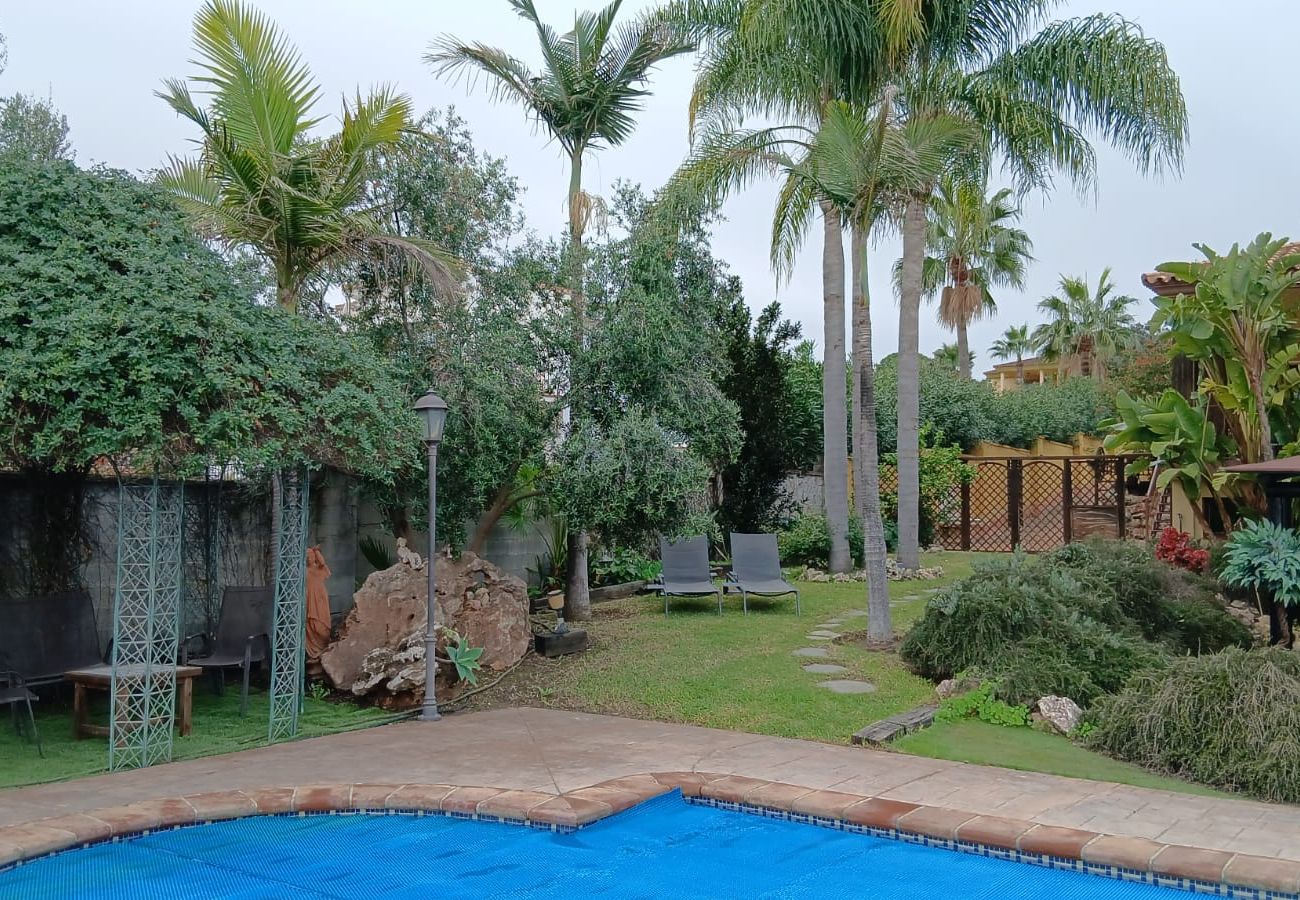 Villa in Alhaurin de la Torre - TESS CasAntillas con sabor a Las Antillas