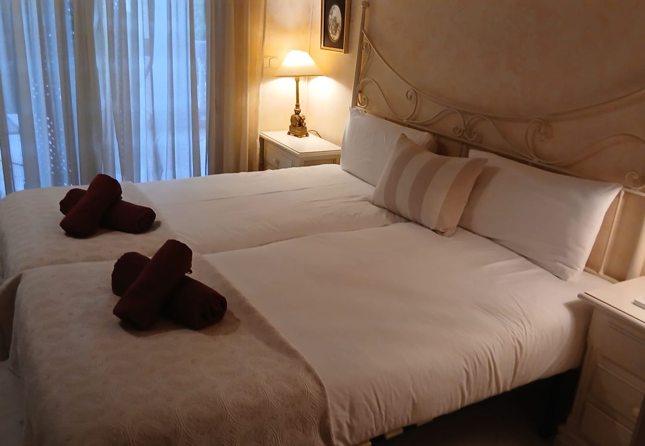 Villa in Mijas Costa - TESS Casa Mariposas, una casa mágica