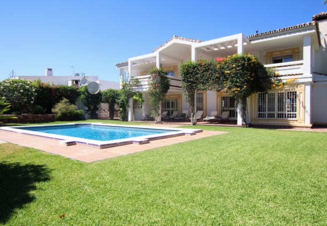 Villa in Alhaurin de la Torre - TESS Villa Becerra Villa in Alhaurin de la Torre - TESS Villa Becerra