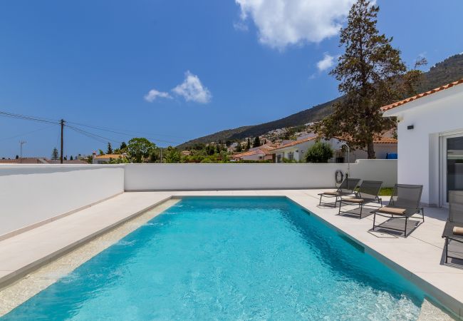 Villa in Alhaurin de la Torre - Villa Monica Villa in Alhaurin de la Torre - Villa Monica