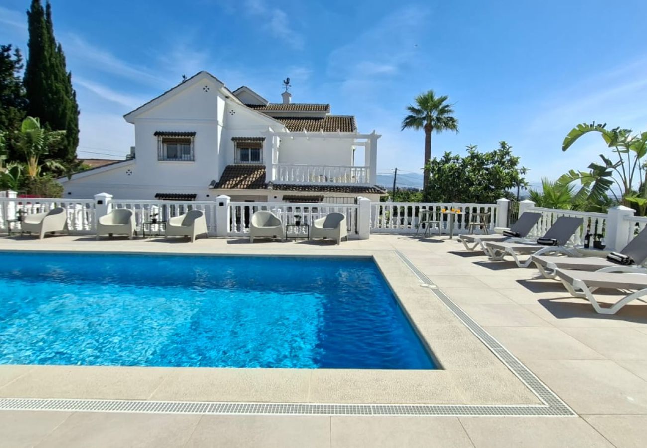 Villa in Alhaurin de la Torre - Villa Ave del Paraiso
