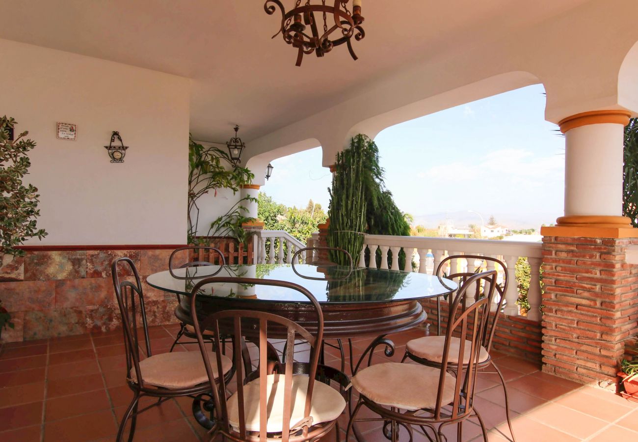 Villa/Dettached house in Alhaurin de la Torre - Villa Pastora, Alhaurín de la Torre