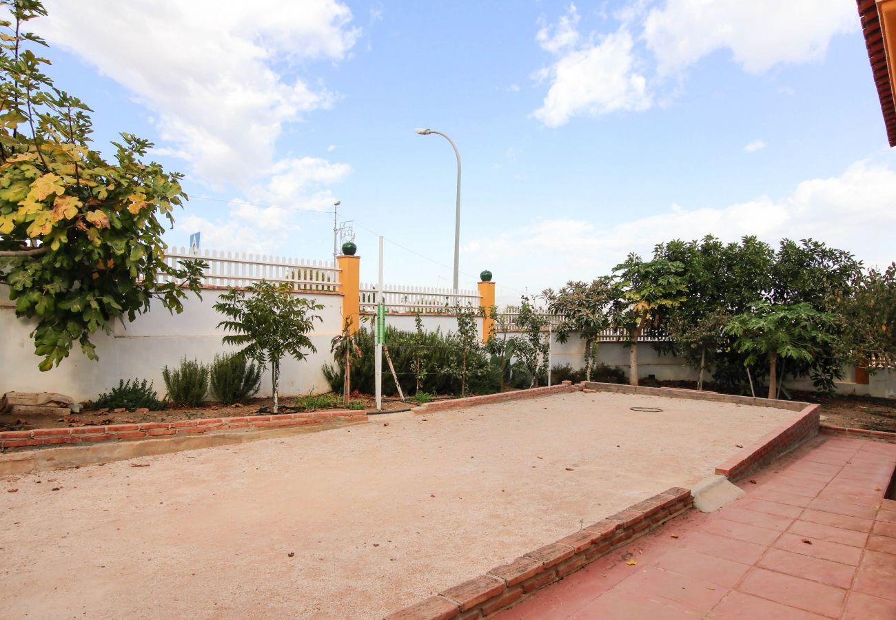 Villa/Dettached house in Alhaurin de la Torre - Villa Pastora, Alhaurín de la Torre