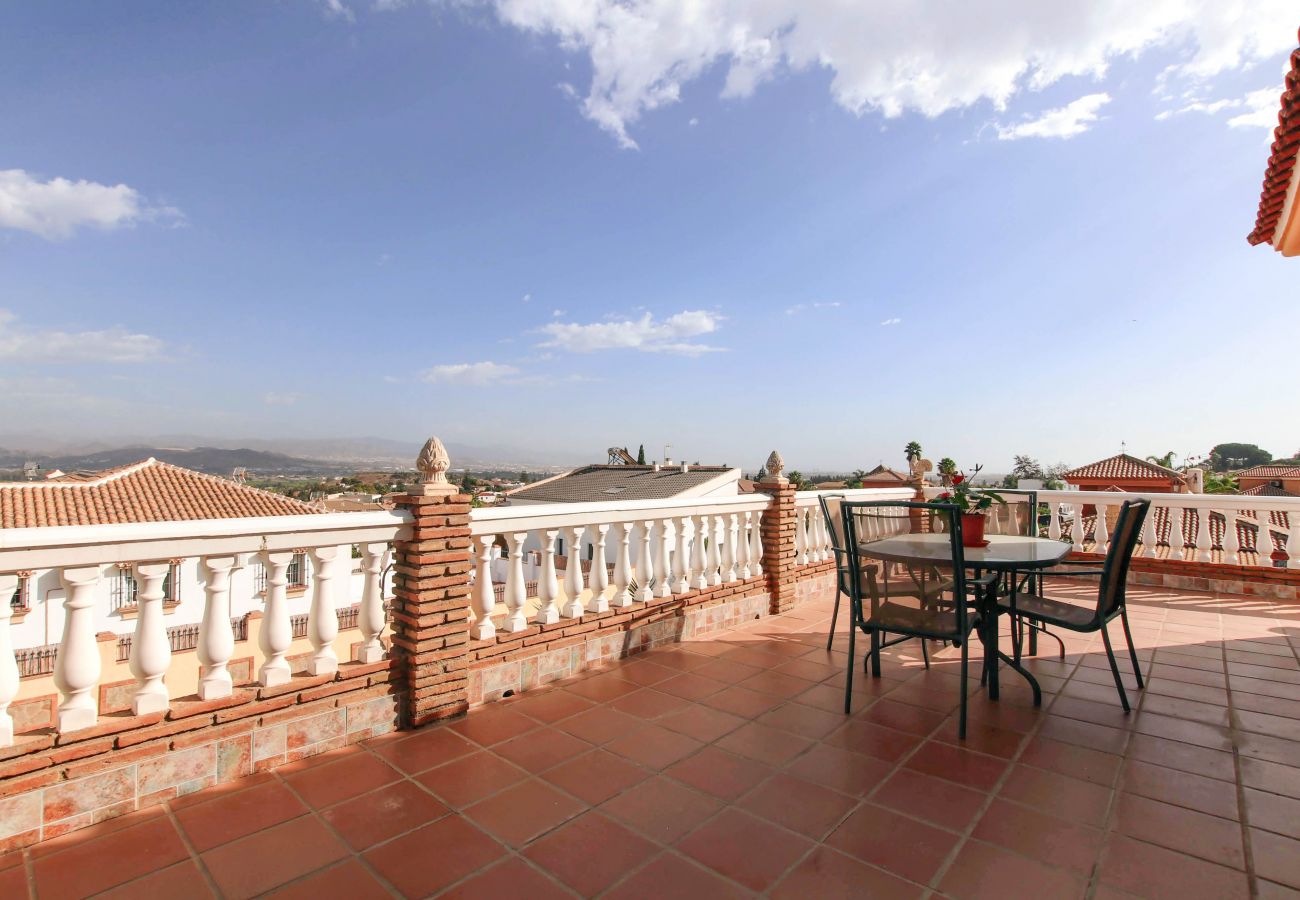 Villa/Dettached house in Alhaurin de la Torre - Villa Pastora, Alhaurín de la Torre