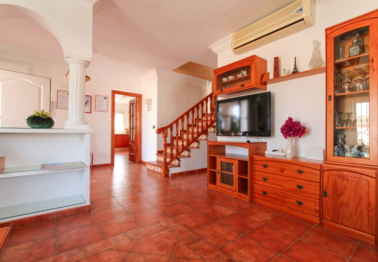 Villa/Dettached house in Alhaurin de la Torre - Villa Pastora, Alhaurín de la Torre