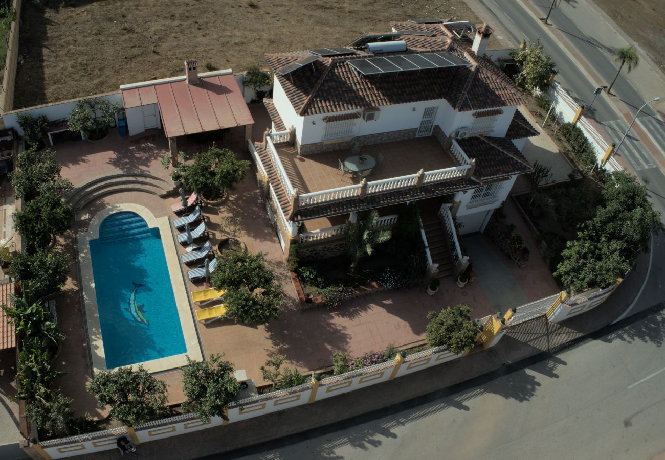 Villa/Dettached house in Alhaurin de la Torre - Villa Pastora, Alhaurín de la Torre